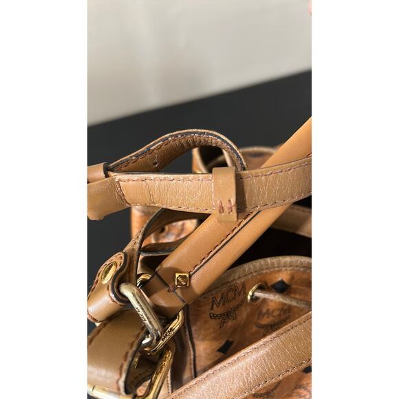 MCM cognac bucket crossbody bag - Picture 6 of 6